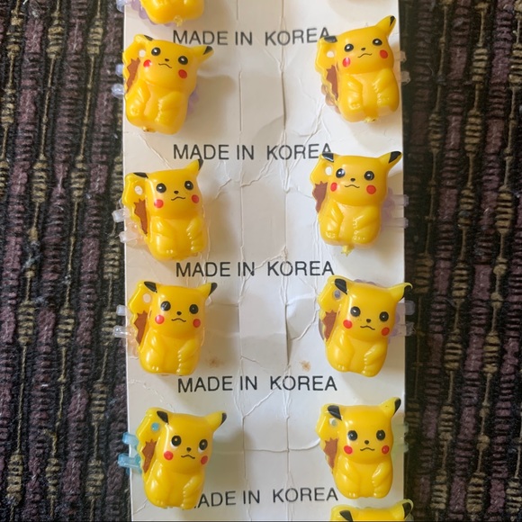 Vintage Pikachu Hairclips - Picture 4 of 5